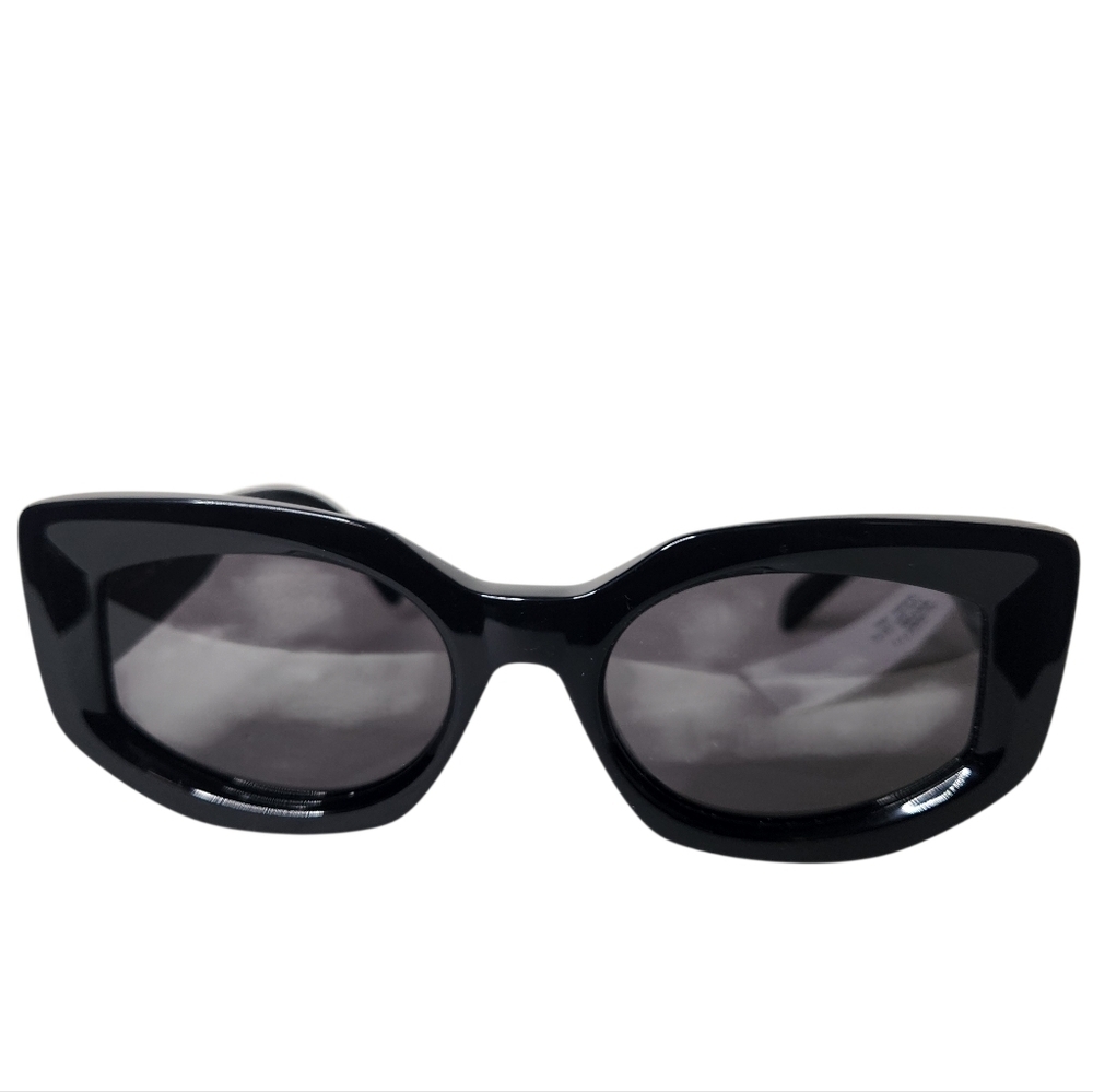 CELINE Bold 3 Dots Cat Eye Sunglasses Black, Nwt